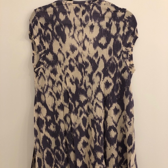 Gorgeous cap slv T by Deletta Anthropologie purple - Picture 4 of 5